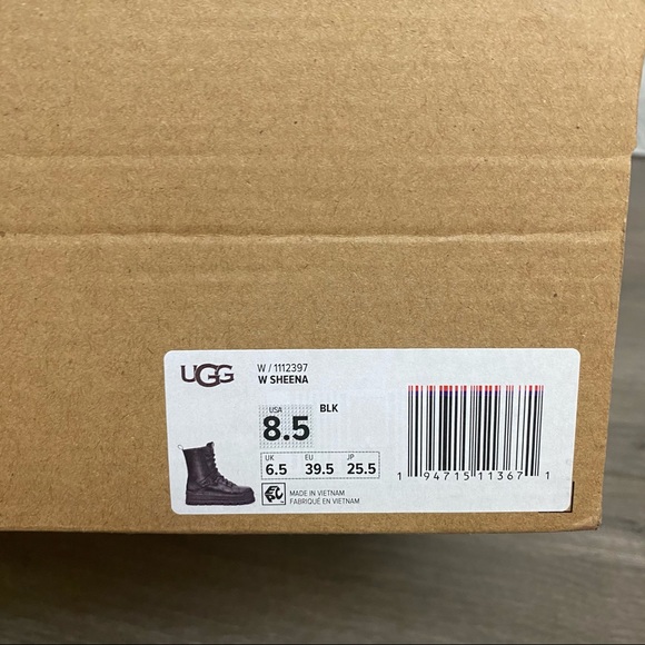 UGG | Sheena Lace Up Combat Boots In Black NEW - Picture 12 of 14